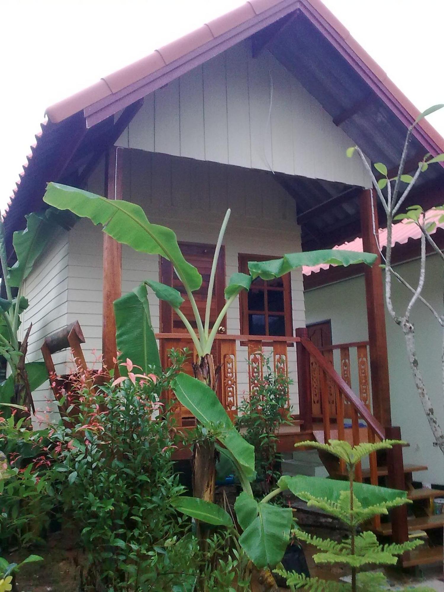 Khaolak Summer House Resort Khao Lak Exterior photo
