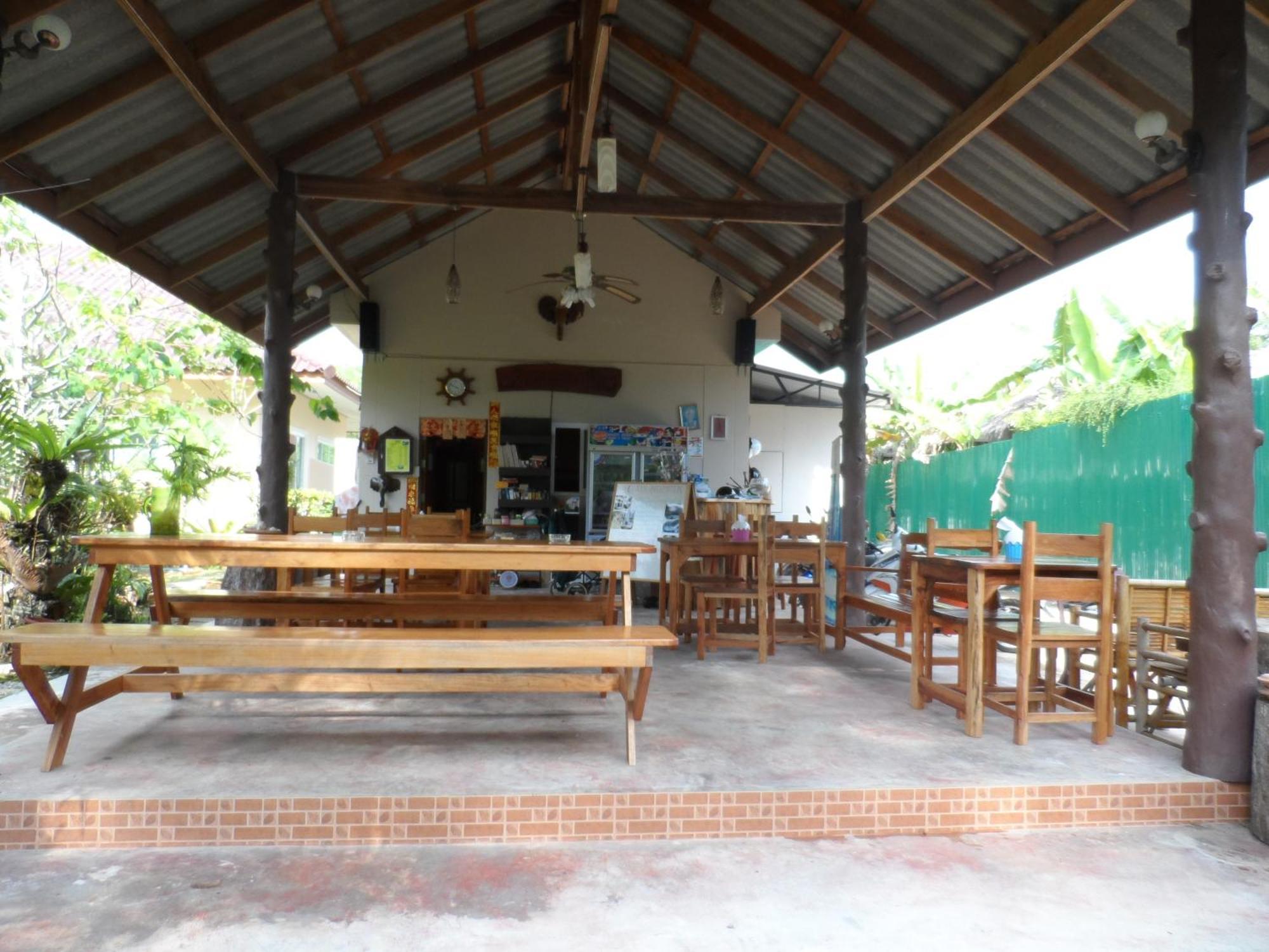 Khaolak Summer House Resort Khao Lak Exterior photo